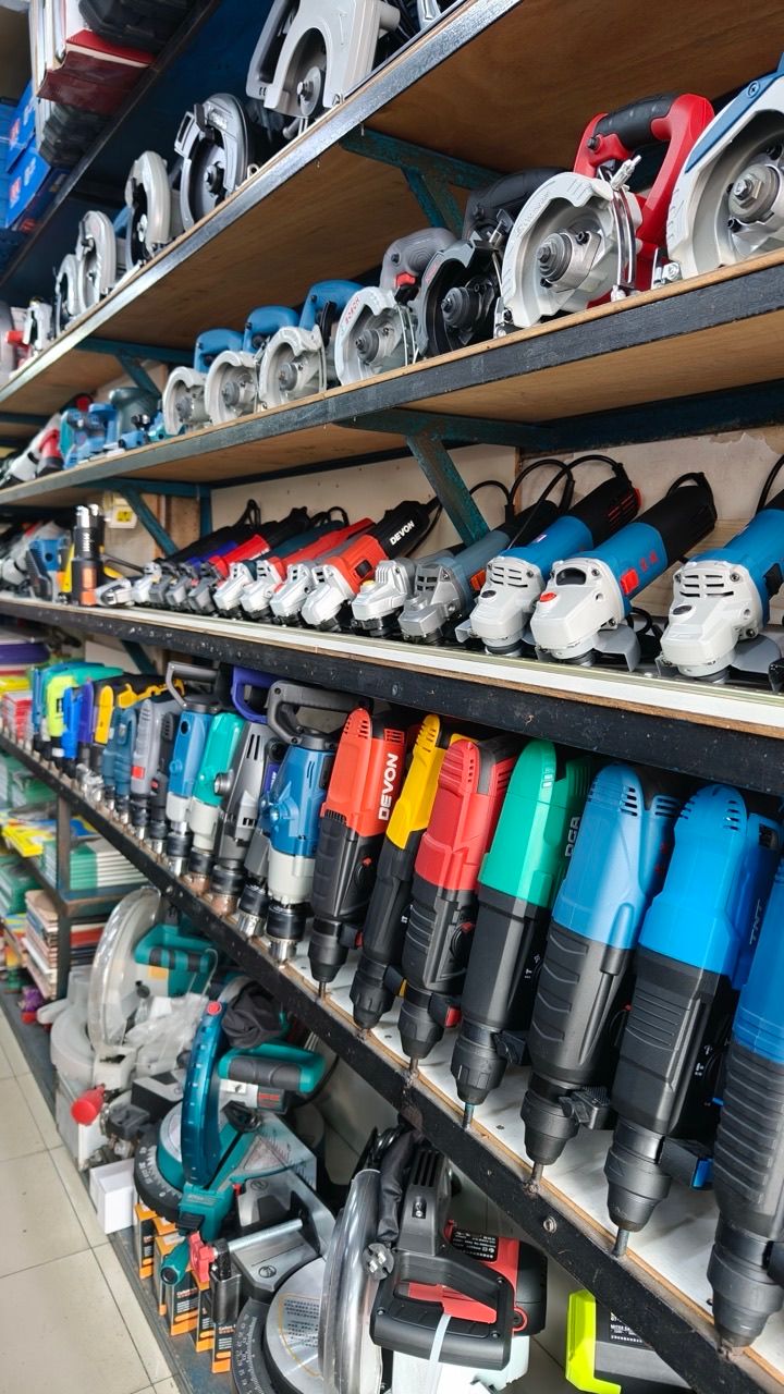Welding machines and industrial tools available through China sourcing support