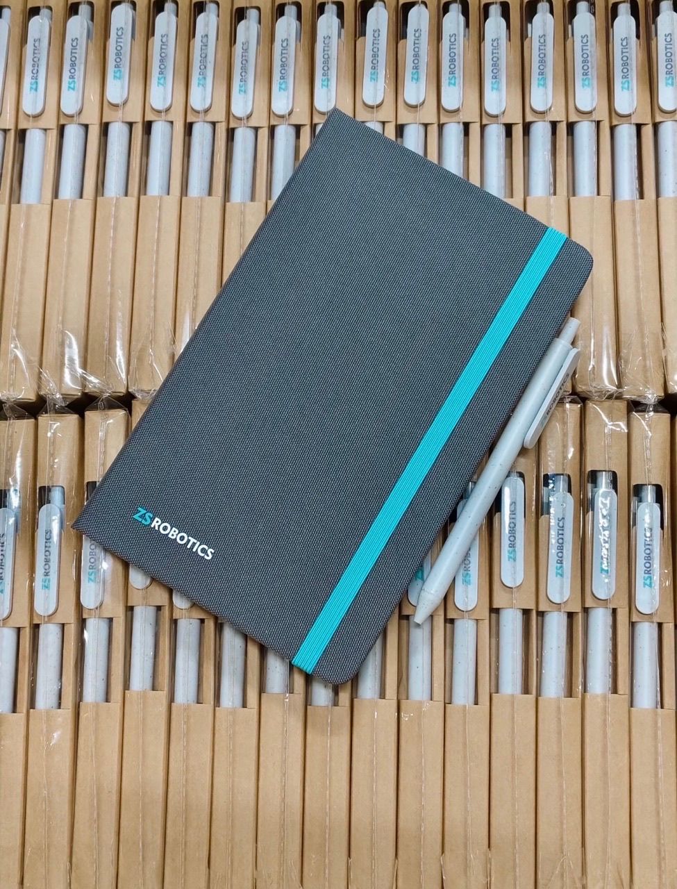 Custom promotional gifts and branded corporate merchandise sourced from China